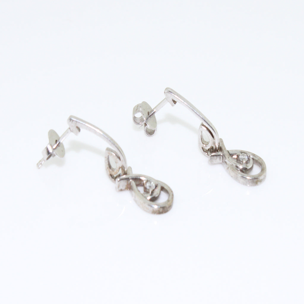 FISH DANGLES