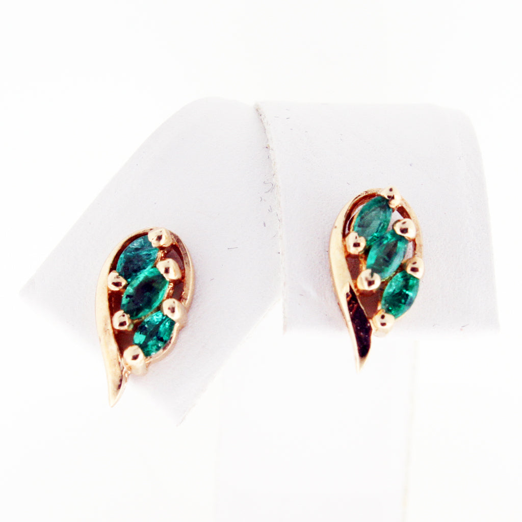 GREEN EMERALD WING STUDS