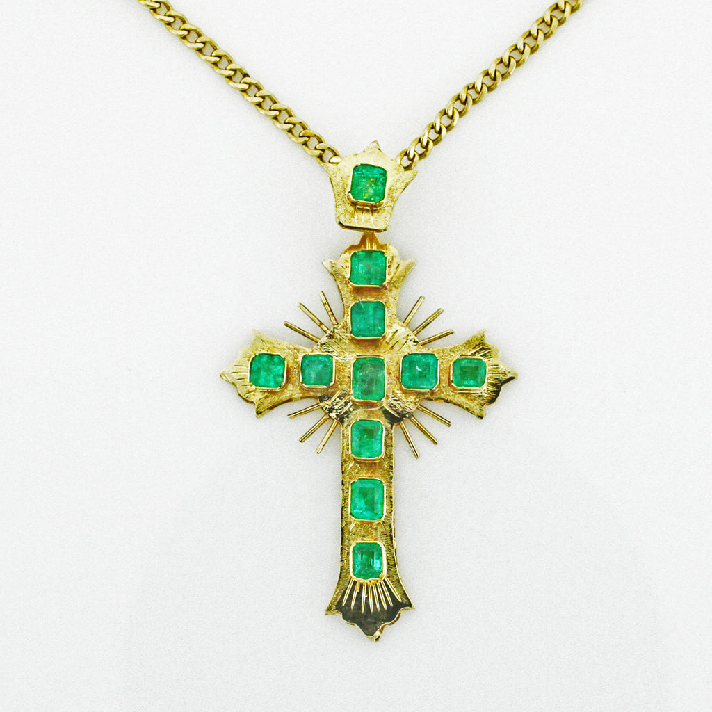 DECO 18K YG EMERALD CROSS