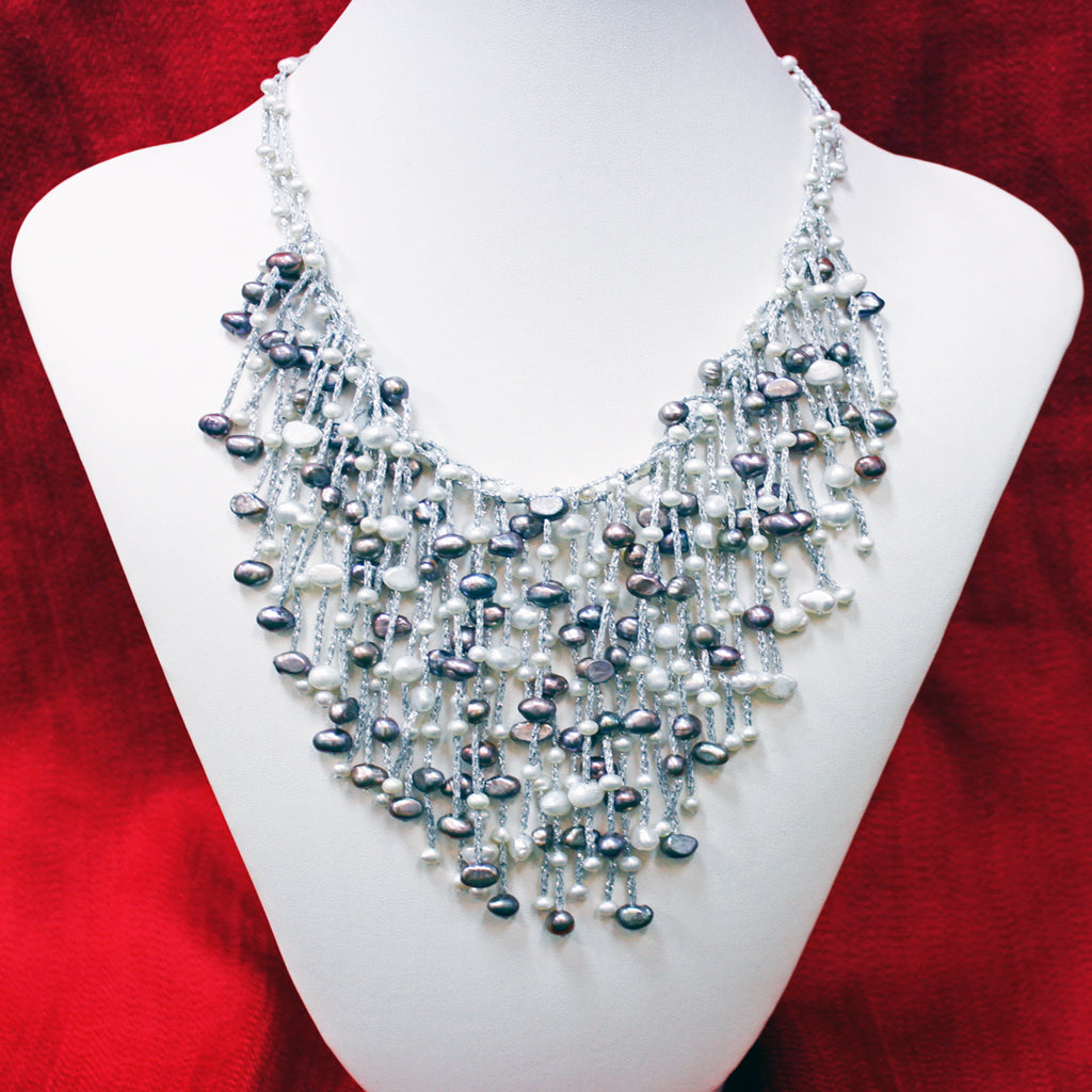 DESIGNER PEARL DRESS NECKLACE