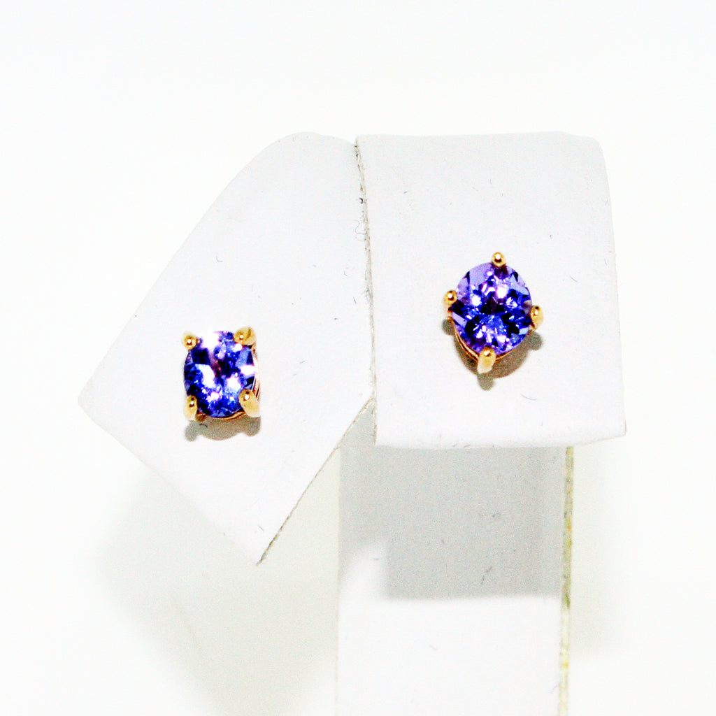 ROUND AMETHYST STUD EARRINGS