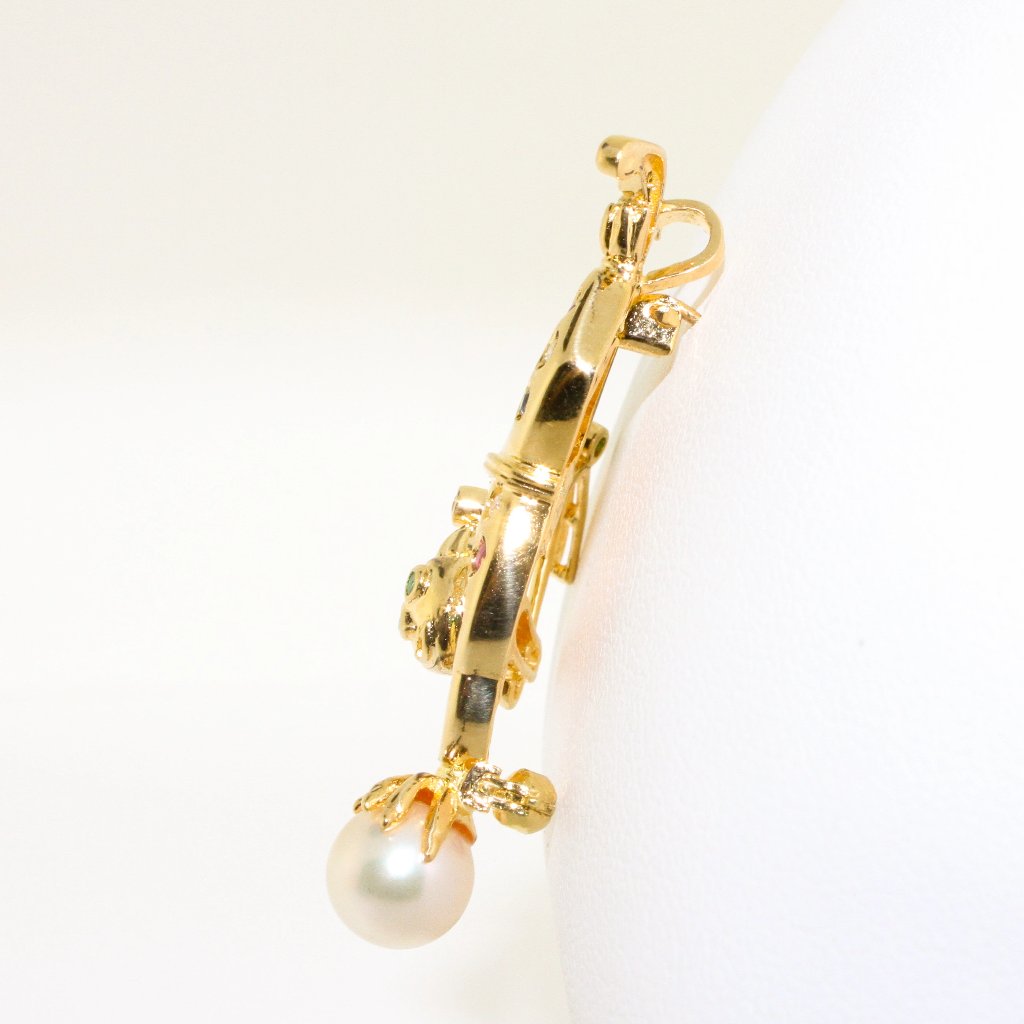 GOLD CLOWN PIN