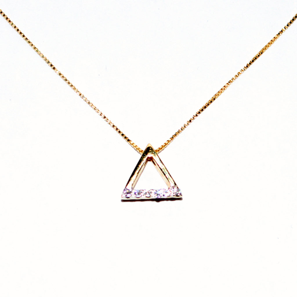 18K YG TRIANGLE PENDANT CHAIN