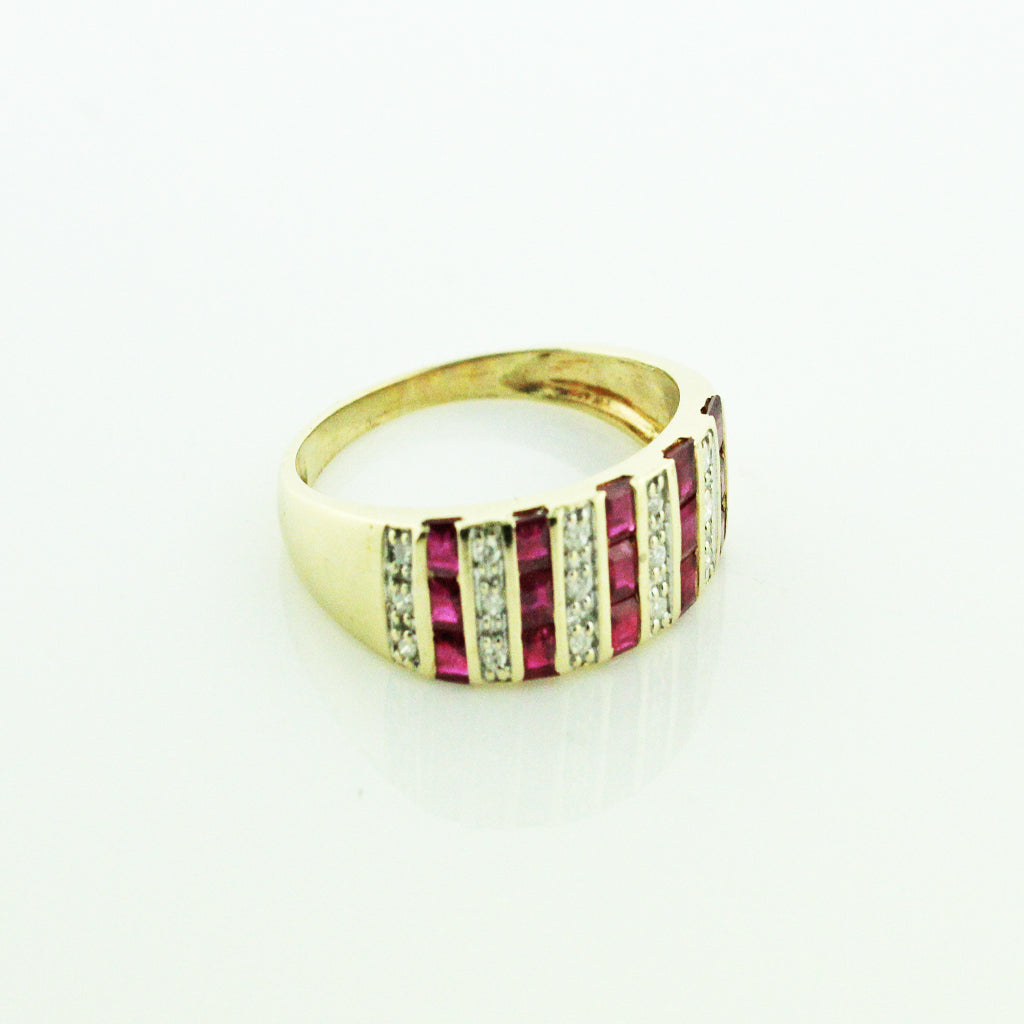 SPECTACULAR RUBY DIAMOND BAND